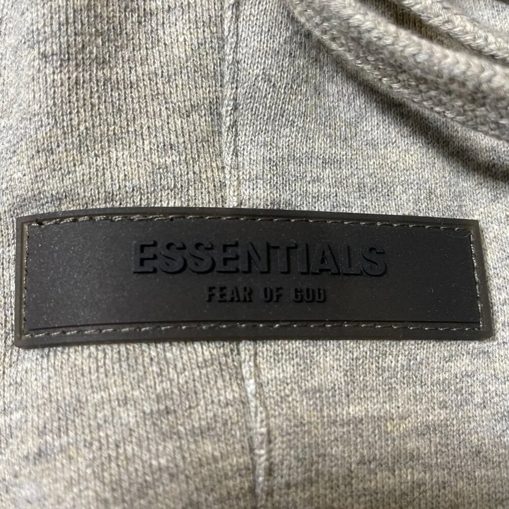 Fear of God Essentials Sweatpants (SS22) - Dark Oatmeal Classic Comfort Edition - Picture 6 of 6